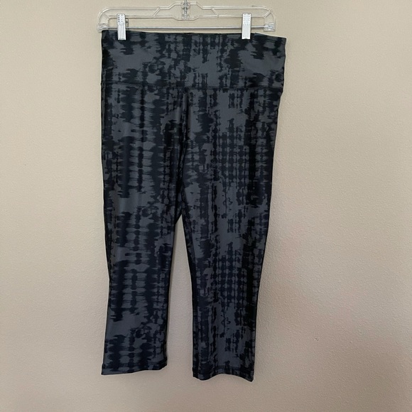 DSG | Other | Dsg Workout Capris | Poshmark